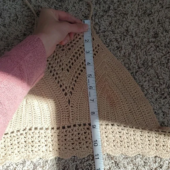 Forever 21 Crochet Crop Top - Picture 4 of 7